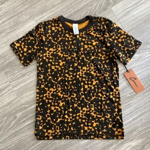 Nordstrom kid’s tee. M(8-10)